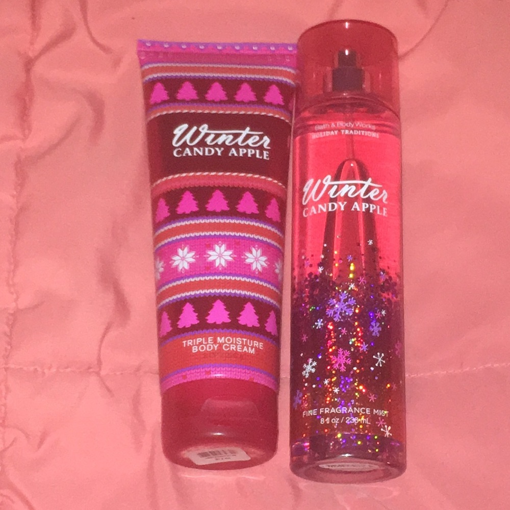 NWT Winter Candy Apple lotion & spray set